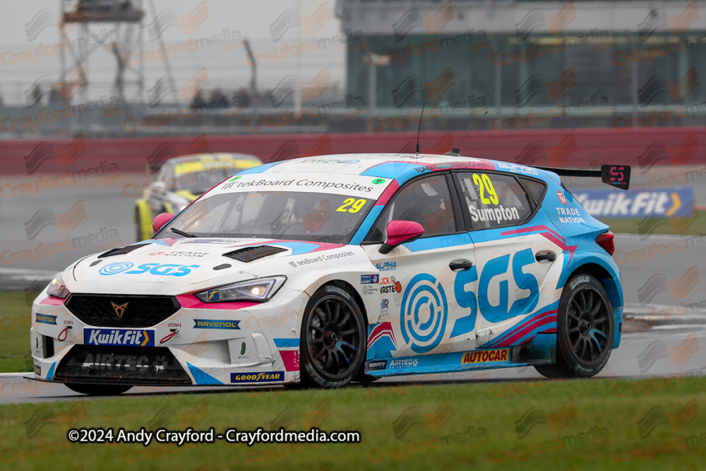 BTCC-Silverstone-220924-R26-75