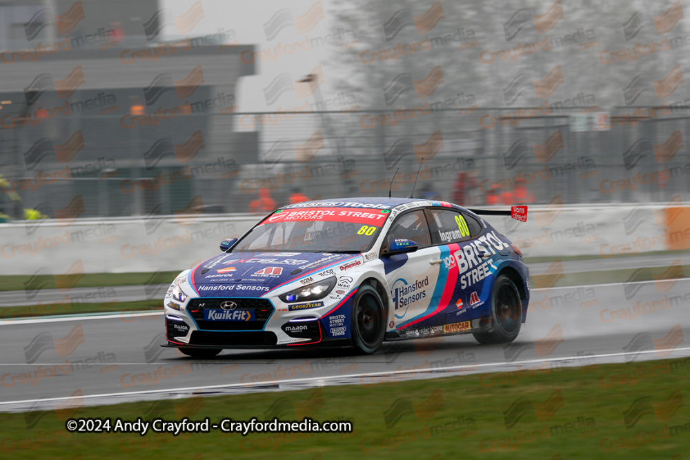 BTCC-Silverstone-220924-R25-110