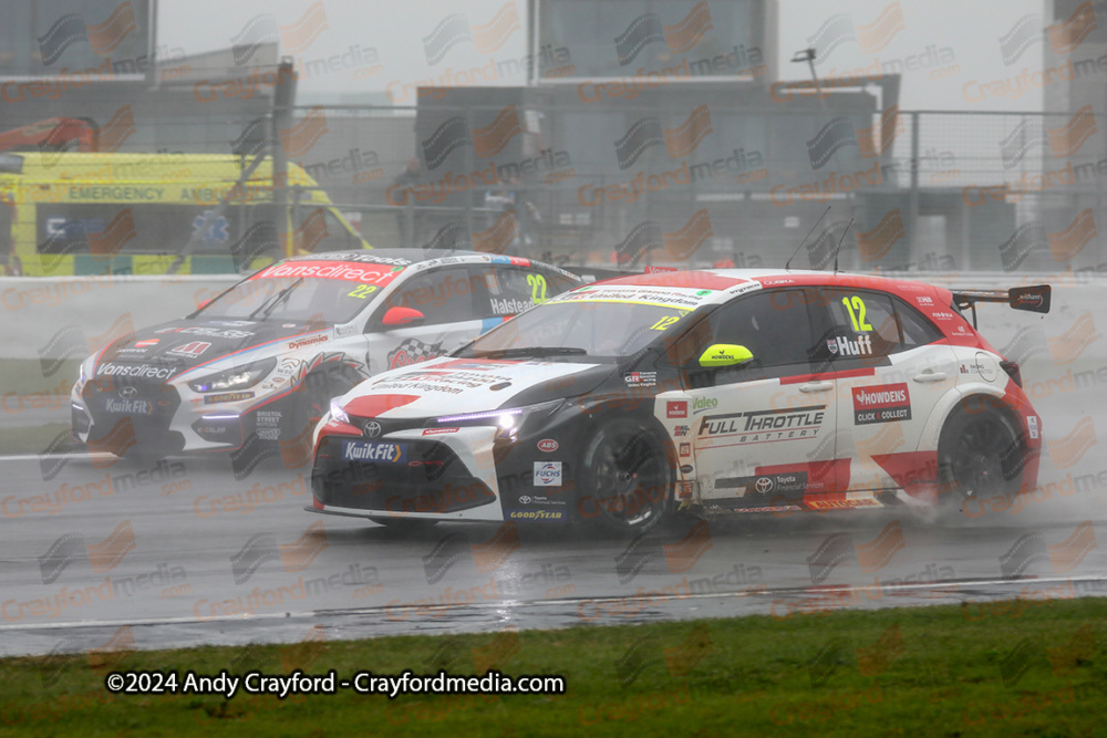 BTCC-Silverstone-220924-R25-26