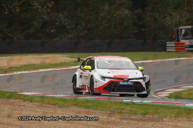 BTCC-Brands-Hatch-061024-R29-101