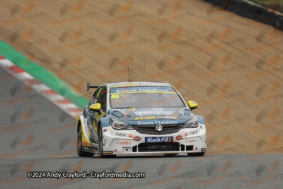 BTCC-Brands-Hatch-061024-R28-16