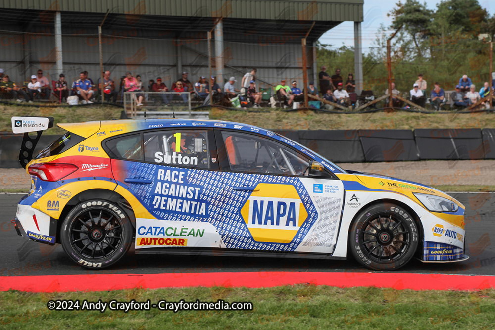 BTCC-Knockhill-110924-R21-1