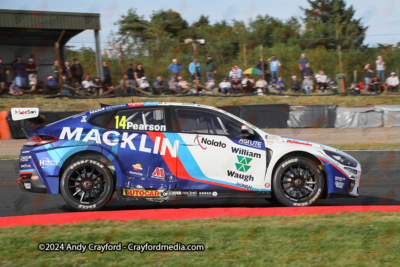 BTCC-Knockhill-110924-R21-106