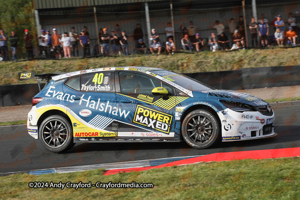 BTCC-Knockhill-110924-R21-108