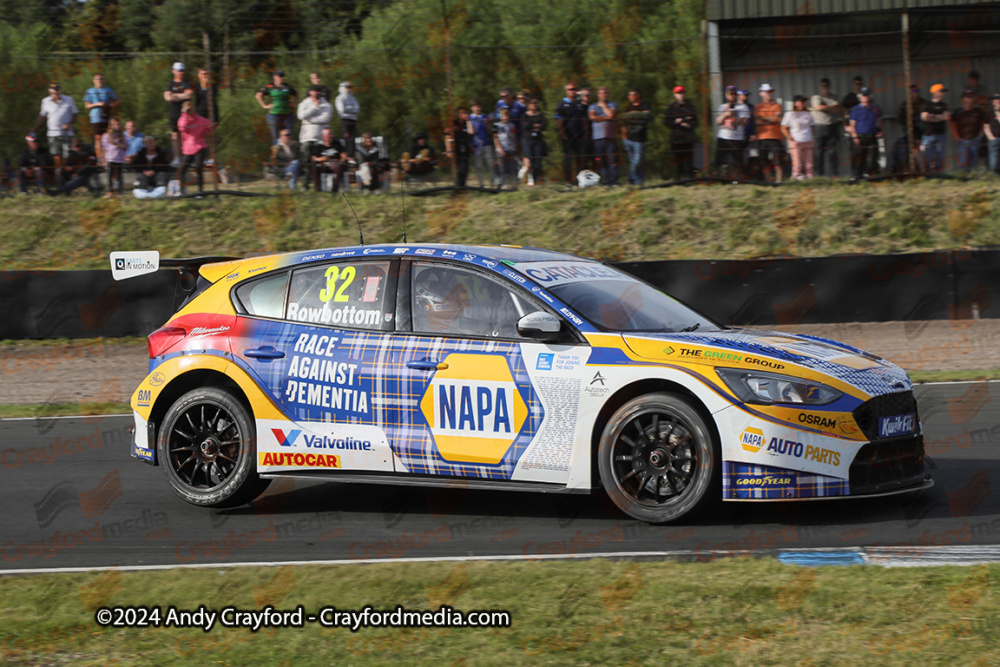 BTCC-Knockhill-110924-R21-111