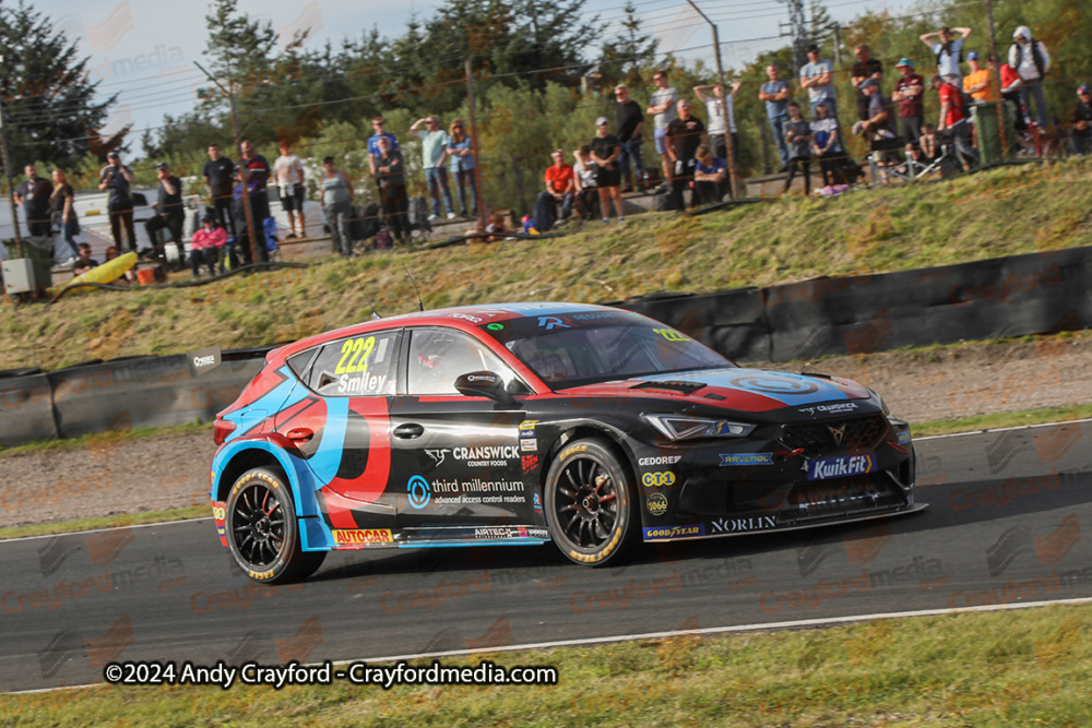 BTCC-Knockhill-110924-R21-124