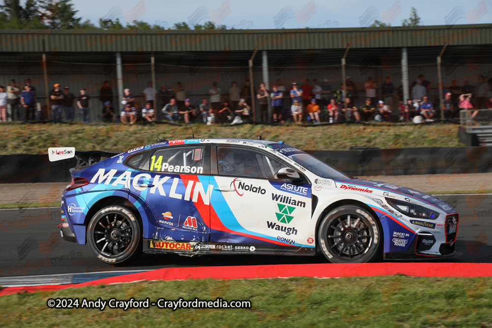 BTCC-Knockhill-110924-R21-128