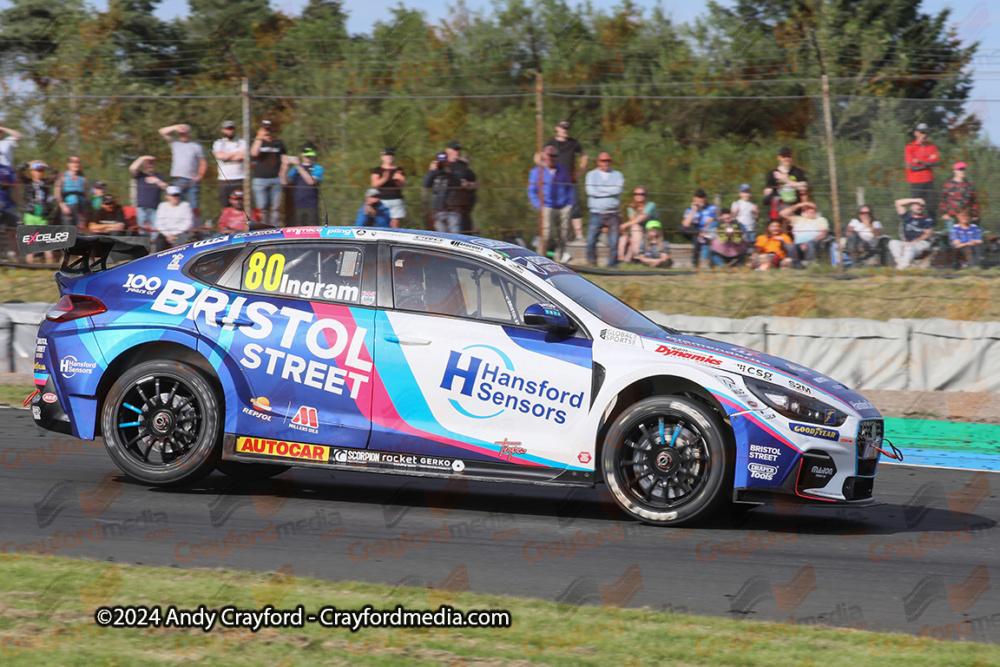 BTCC-Knockhill-110924-R21-32