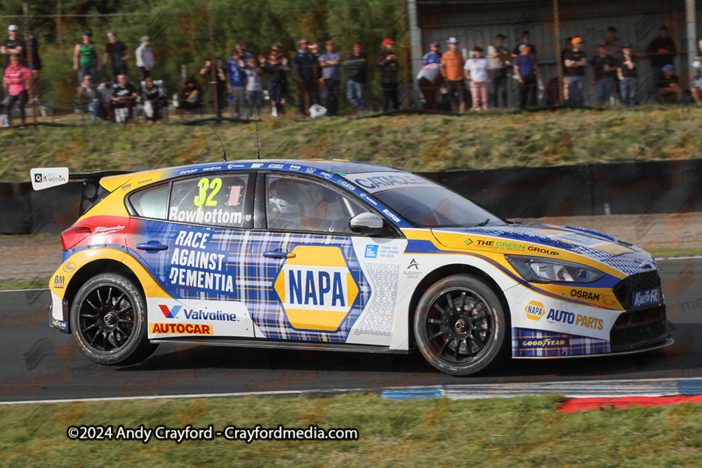 BTCC-Knockhill-110924-R21-94