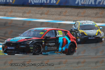 BTCC-Knockhill-110924-R20-12