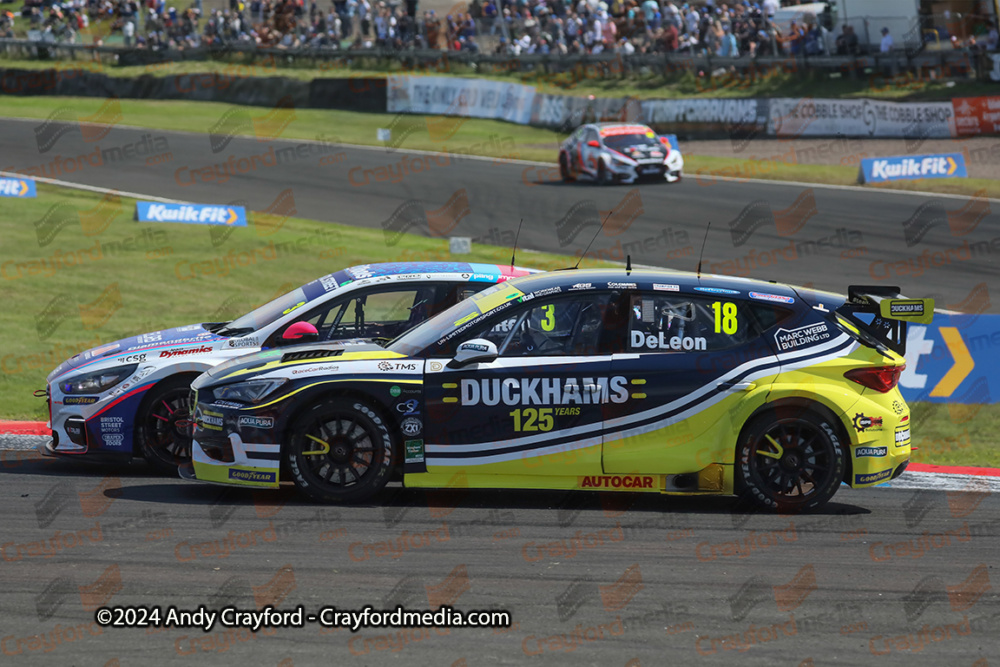 BTCC-Knockhill-110924-R20-14