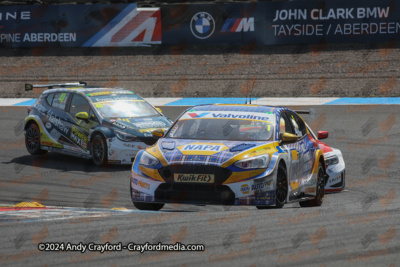 BTCC-Knockhill-110924-R20-23