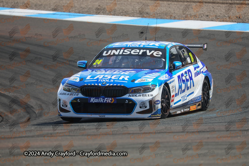 BTCC-Knockhill-110924-R20-37