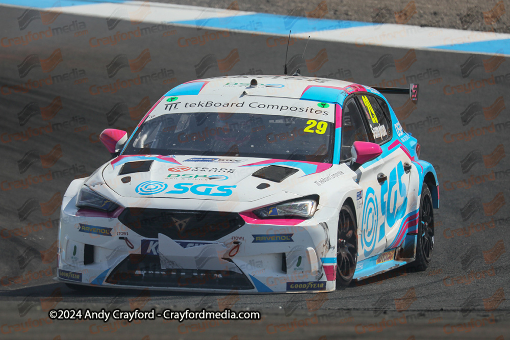 BTCC-Knockhill-110924-R20-72