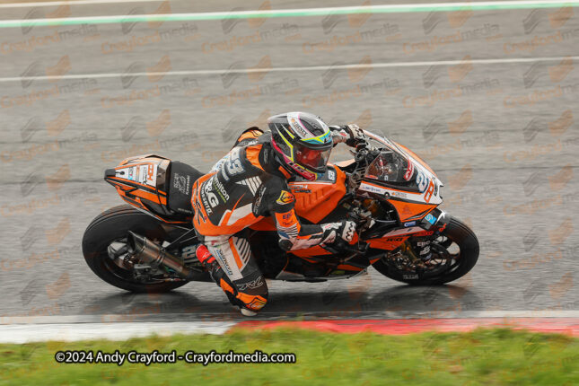 BSB-Brands-Hatch-121024-Q1-20