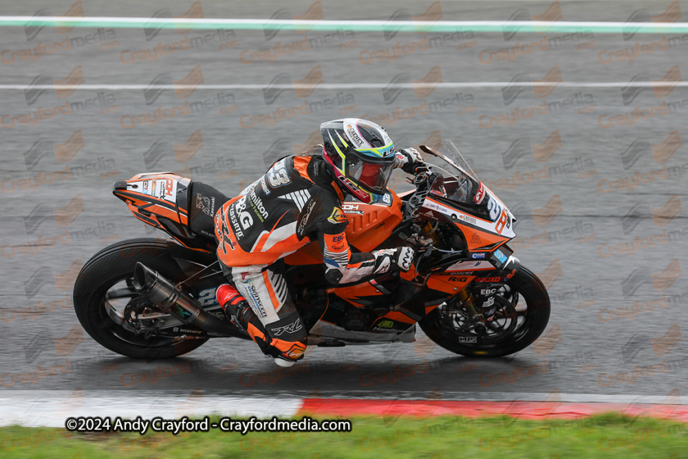 BSB-Brands-Hatch-121024-Q1-3