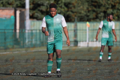 AFC-Whyteleafe-v-Saltdean-United-191024-6