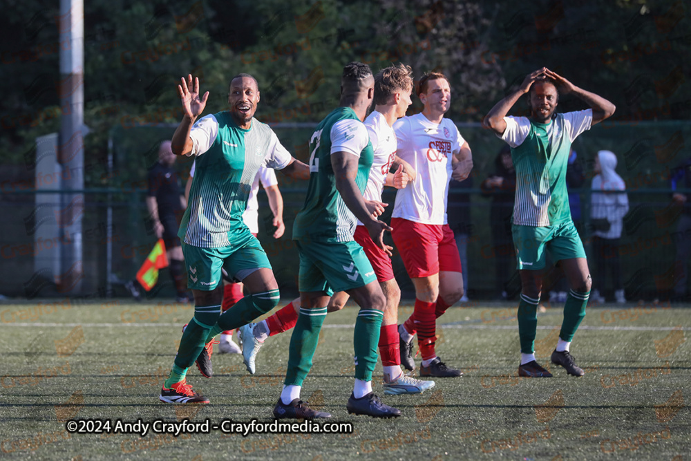 AFC-Whyteleafe-v-Saltdean-United-191024-97