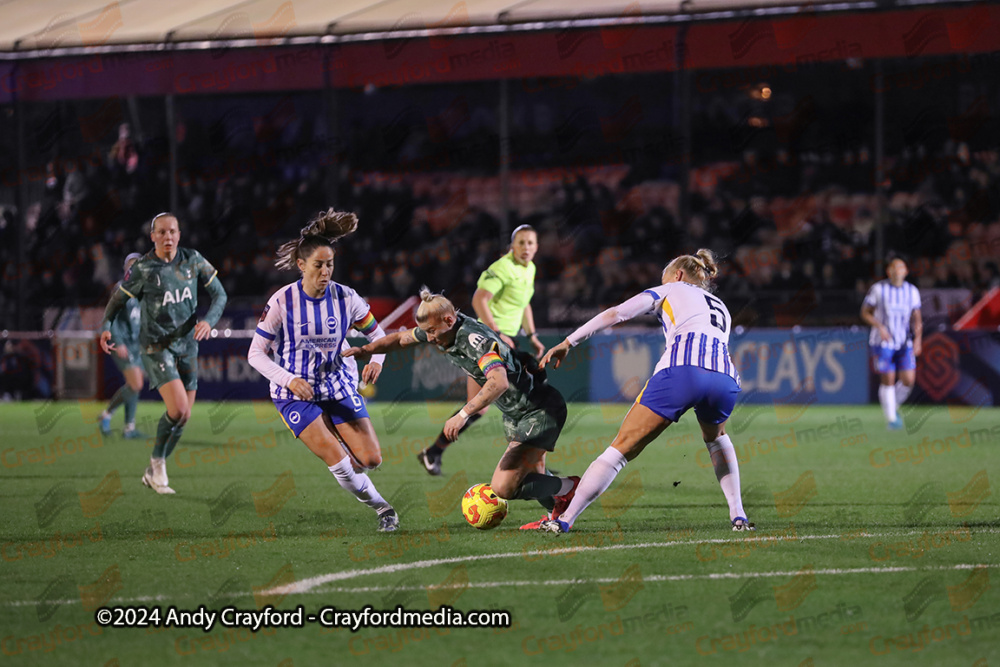 Brighton-and-Hove-Albion-Women-v-Tottenham-Hotspur-Women-141224-24