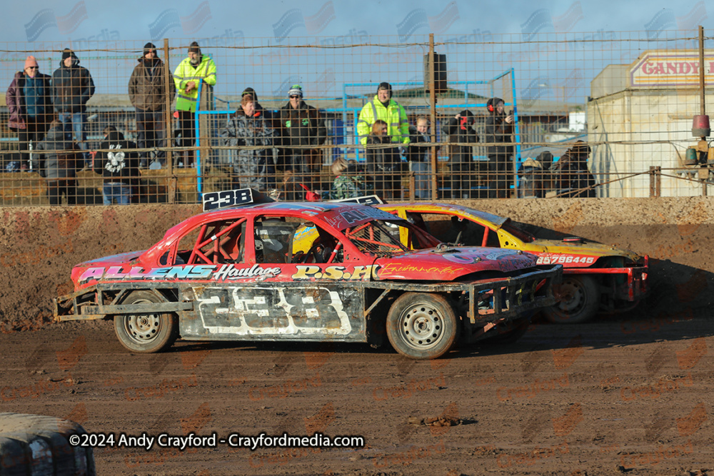 2LSTOCKS-Kings-Lynn-291224-10