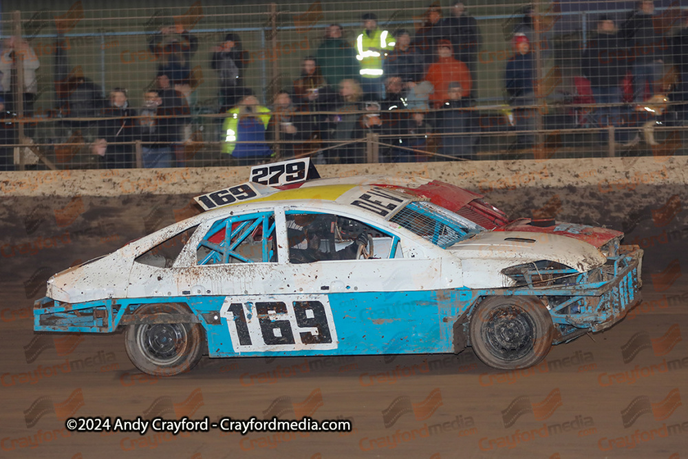 2LSTOCKS-Kings-Lynn-291224-104
