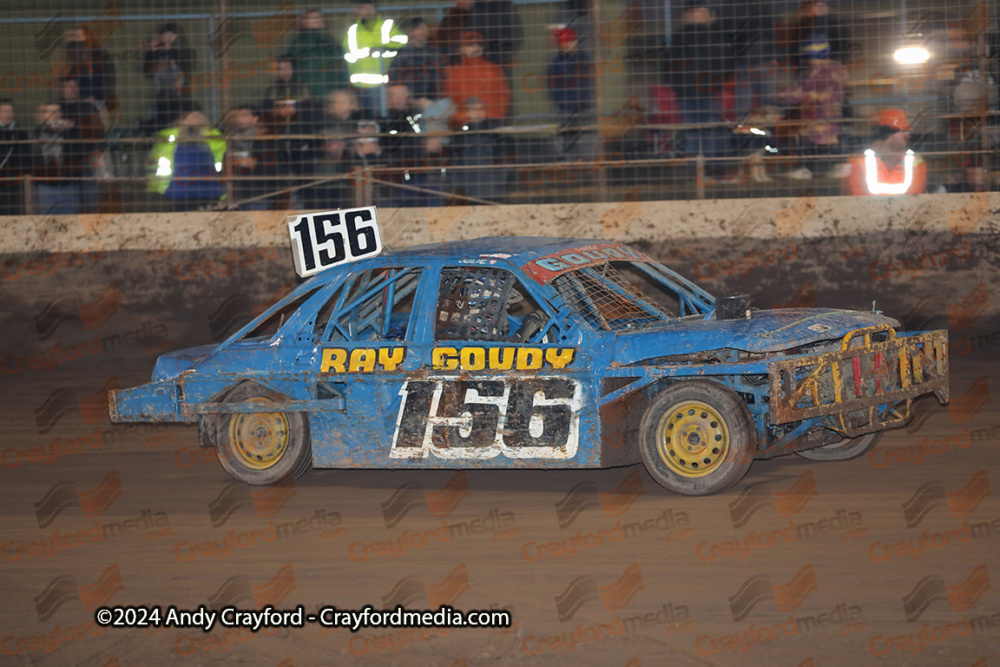 2LSTOCKS-Kings-Lynn-291224-110