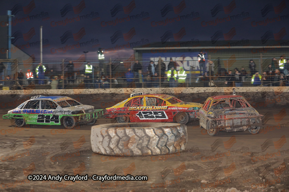 2LSTOCKS-Kings-Lynn-291224-116