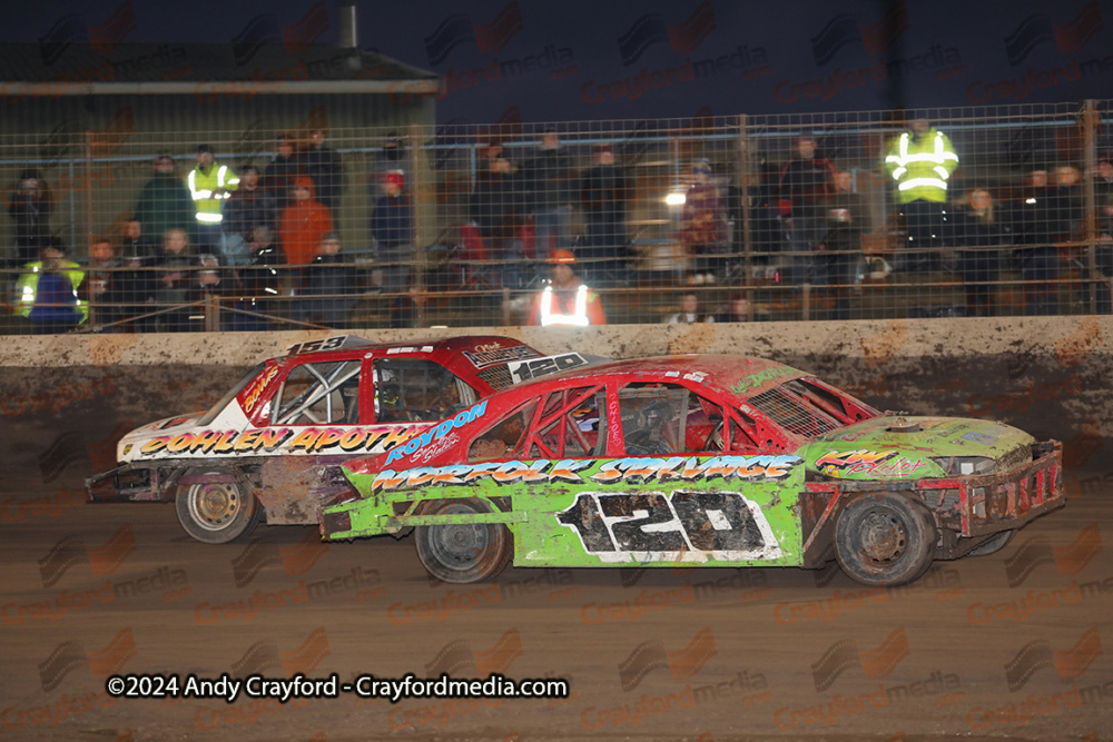 2LSTOCKS-Kings-Lynn-291224-121