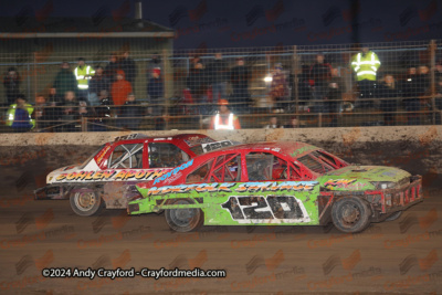 2LSTOCKS-Kings-Lynn-291224-121