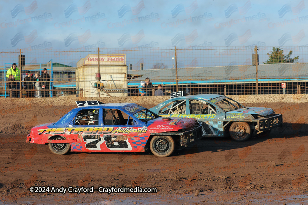 2LSTOCKS-Kings-Lynn-291224-25