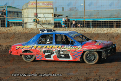 2LSTOCKS-Kings-Lynn-291224-30