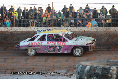 2LSTOCKS-Kings-Lynn-291224-49