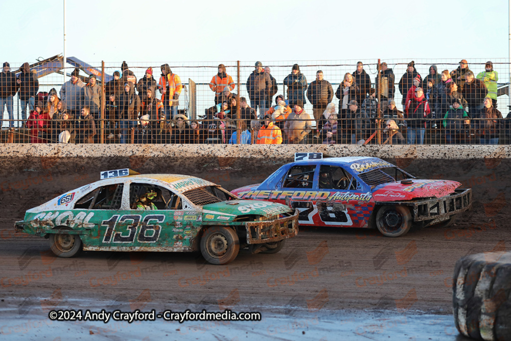 2LSTOCKS-Kings-Lynn-291224-79