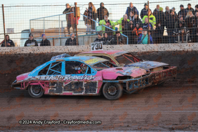 2LSTOCKS-Kings-Lynn-291224-82