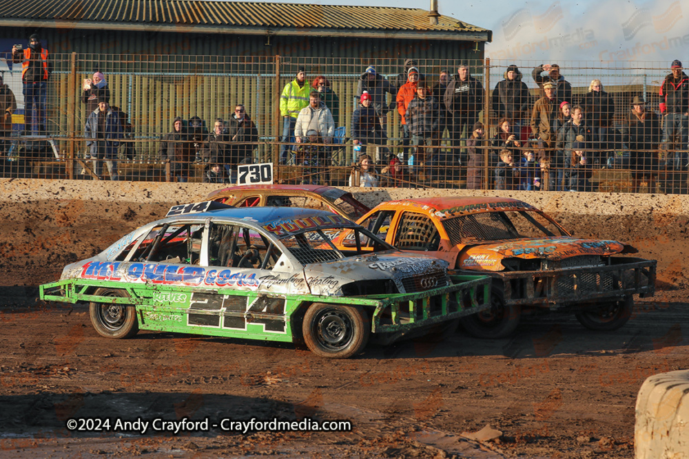 2LSTOCKS-Kings-Lynn-291224-9