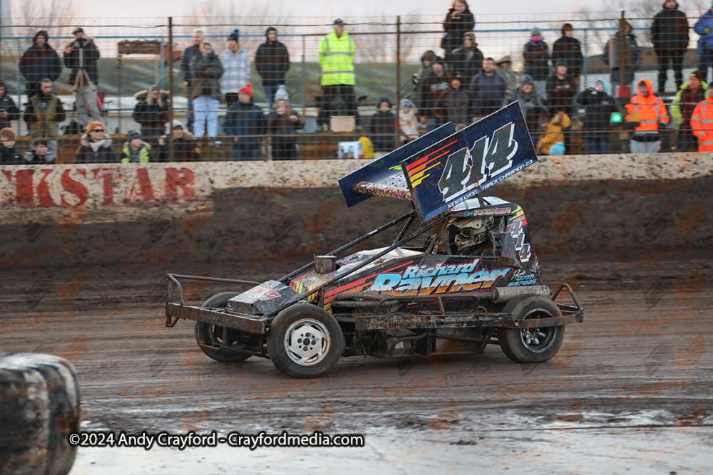F2-Kings-Lynn-291224-77