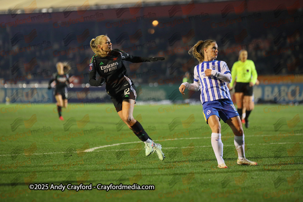 Brighton-and-Hove-Albion-Womens-v-Arsenal-Womens-220125-14