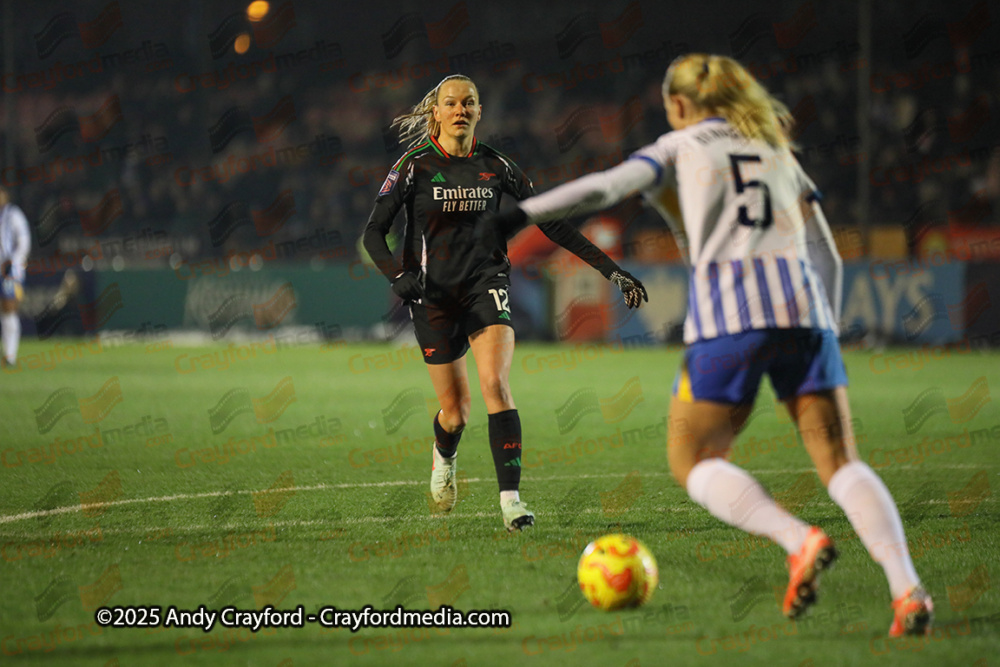 Brighton-and-Hove-Albion-Womens-v-Arsenal-Womens-220125-15