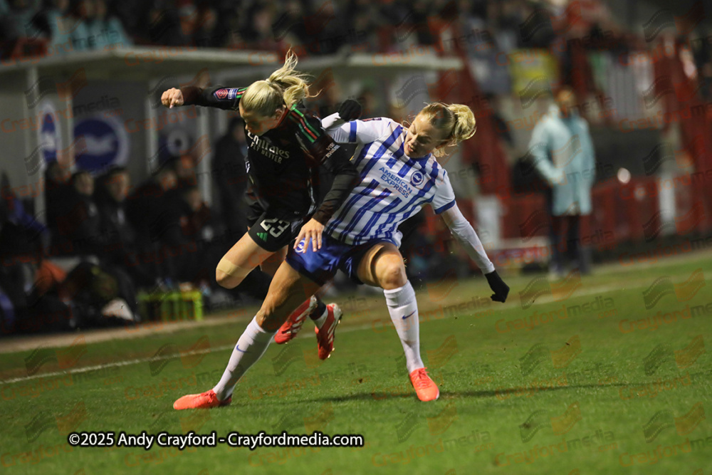 Brighton-and-Hove-Albion-Womens-v-Arsenal-Womens-220125-27