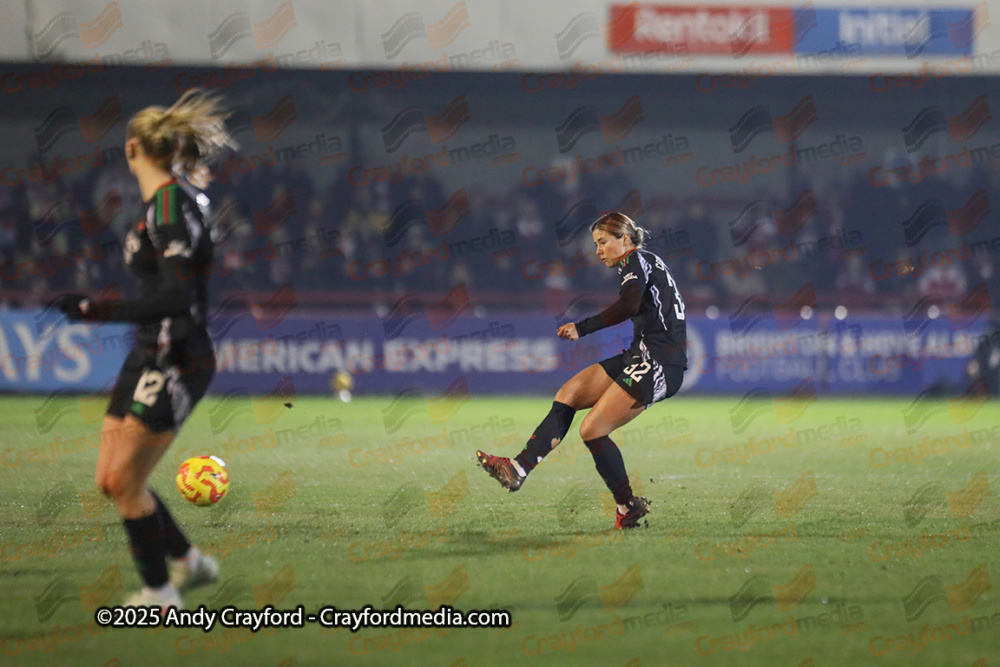 Brighton-and-Hove-Albion-Womens-v-Arsenal-Womens-220125-32