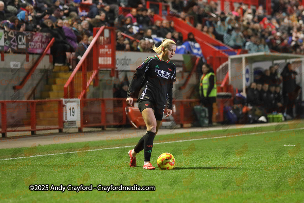 Brighton-and-Hove-Albion-Womens-v-Arsenal-Womens-220125-37