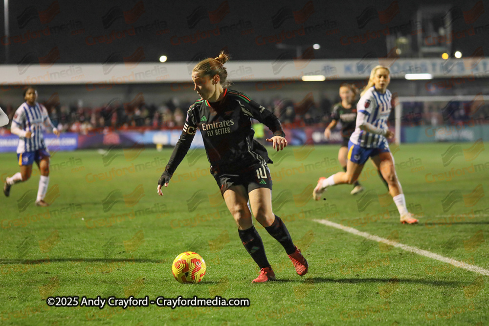 Brighton-and-Hove-Albion-Womens-v-Arsenal-Womens-220125-42