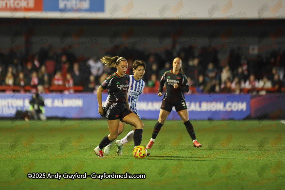 Brighton-and-Hove-Albion-Womens-v-Arsenal-Womens-220125-46