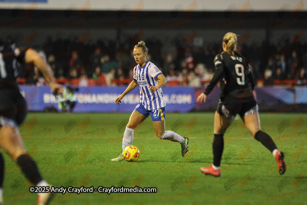 Brighton-and-Hove-Albion-Womens-v-Arsenal-Womens-220125-52