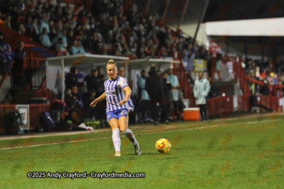 Brighton-and-Hove-Albion-Womens-v-Arsenal-Womens-220125-56