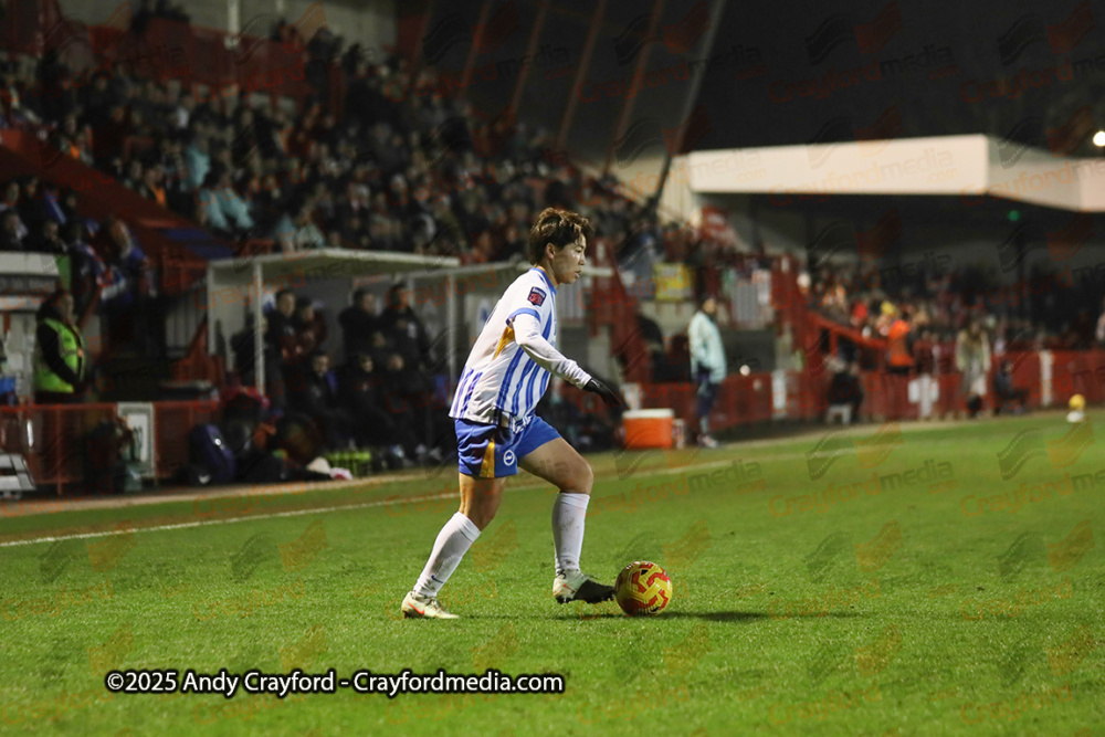 Brighton-and-Hove-Albion-Womens-v-Arsenal-Womens-220125-64