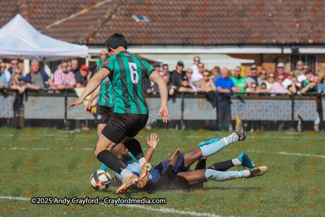 Andover-New-Street-v-AFC-Whyteleafe-050425-103