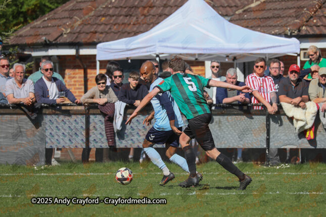 Andover-New-Street-v-AFC-Whyteleafe-050425-107