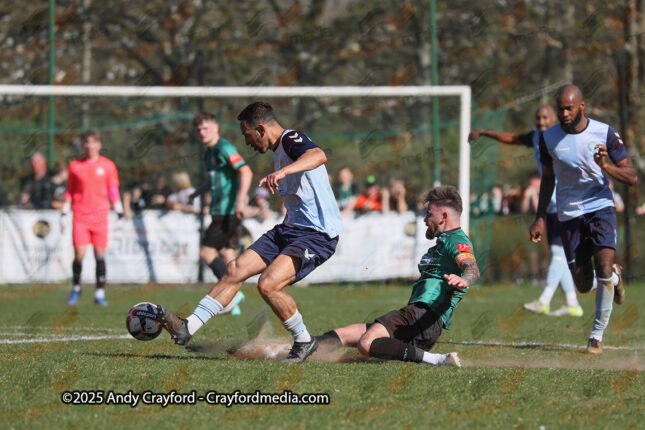 Andover-New-Street-v-AFC-Whyteleafe-050425-123