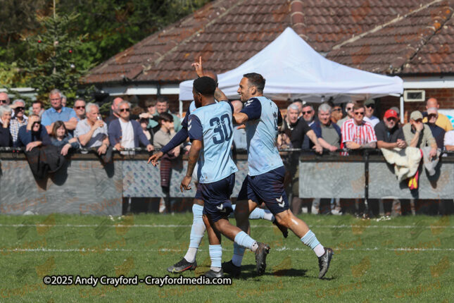 Andover-New-Street-v-AFC-Whyteleafe-050425-36